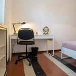 Rent a room in milan