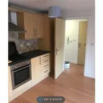 Rent 2 bedroom flat in Yorkshire And The Humber