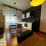 Affitto 3 camera appartamento di 60 m² in Bologna