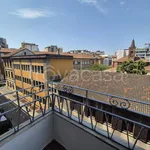 Rent 3 bedroom apartment of 86 m² in Milano