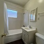 Rent a room in Carson