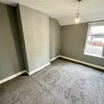 Rent 3 bedroom house in Wakefield