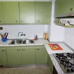 Rent 3 bedroom apartment in Seville']