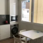 Rent 2 bedroom apartment of 95 m² in valencia