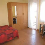 Rent 4 bedroom apartment in Barcelona