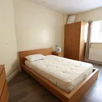 Rent 4 bedroom apartment in London