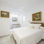 Rent 3 bedroom apartment of 127 m² in Valencia