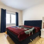 Miete 9 Schlafzimmer haus von 239 m² in Linz