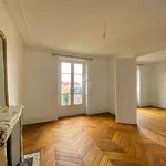 Appartement de 85 m² avec 4 chambre(s) en location à Versailles