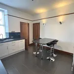 Rent 5 bedroom apartment in Scotland