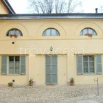 Rent 4 bedroom house of 190 m² in Merate