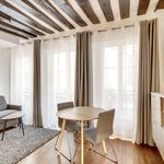 Rent 1 bedroom apartment of 377 m² in Paris