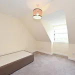 Rent 4 bedroom flat in Scotland