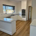 Rent 4 bedroom house in Tumby Bay