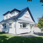 Rent 7 bedroom house in Christchurch