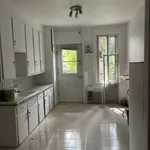 Rent 4 bedroom apartment in Montreal