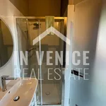 Rent 4 bedroom apartment of 97 m² in Venice