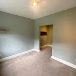 Rent 5 bedroom house in East Midlands