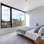 Rent 3 bedroom flat in London