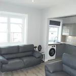 Rent 2 bedroom apartment of 74 m² in Glasgow