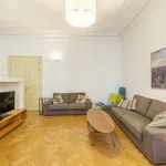 Rent 3 bedroom apartment of 116 m² in Prague