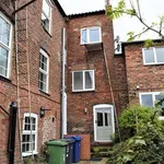 Rent 2 bedroom flat of 91 m² in West Lindsey