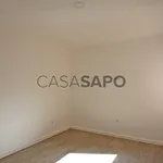 Rent 3 bedroom apartment of 145 m² in Barreiro e Lavradio