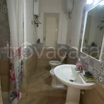 Rent 5 bedroom apartment of 102 m² in Napoli