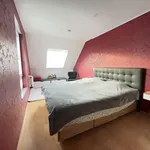 Miete 5 Schlafzimmer wohnung von 130 m² in Neuss