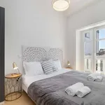 Rent 3 bedroom apartment in lisbon