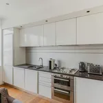 Rent 1 bedroom apartment of 495 m² in London