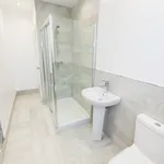 Rent 5 bedroom house in Leeds