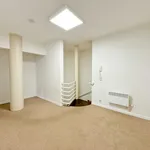 Rent 4 bedroom apartment in Bruxelles