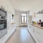 Rent 2 bedroom apartment in Bruxelles