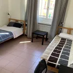 Rent a room of 70 m² in milan