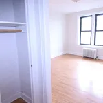 Rent 1 bedroom apartment in Flushing