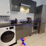 Appartement de 14 m² avec 4 chambre(s) en location à Saint-Étienne