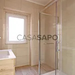 Rent 3 bedroom apartment of 145 m² in Barreiro e Lavradio