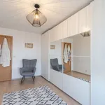 Rent 4 bedroom house of 350 m² in Braine-l'Alleud