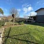 Rent 4 bedroom house in bungendore