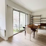 Appartement de 76 m² avec 3 chambre(s) en location à Paris