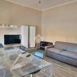 Rent 2 bedroom apartment of 75 m² in Roma