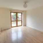 Rent 3 bedroom house in East Midlands