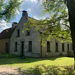 Huur 4 slaapkamer huis van 1700 m² in Lommel