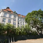 Rent 2 bedroom apartment of 83 m² in Praha 5 - Smíchov