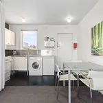 Rent 1 bedroom apartment in South Yarra