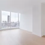 Rent 1 bedroom apartment of 63 m² in Manhattan