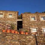 Rent 4 bedroom house of 350 m² in Penafiel