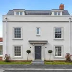 Rent 5 bedroom house in East Of England