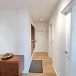 Pronajměte si 4 ložnic/e byt o rozloze 95 m² v Prague